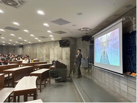 雙語教學課程/導入業界專業師資