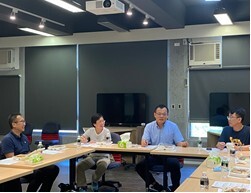 資訊科技與管理學系系課程審核委員會